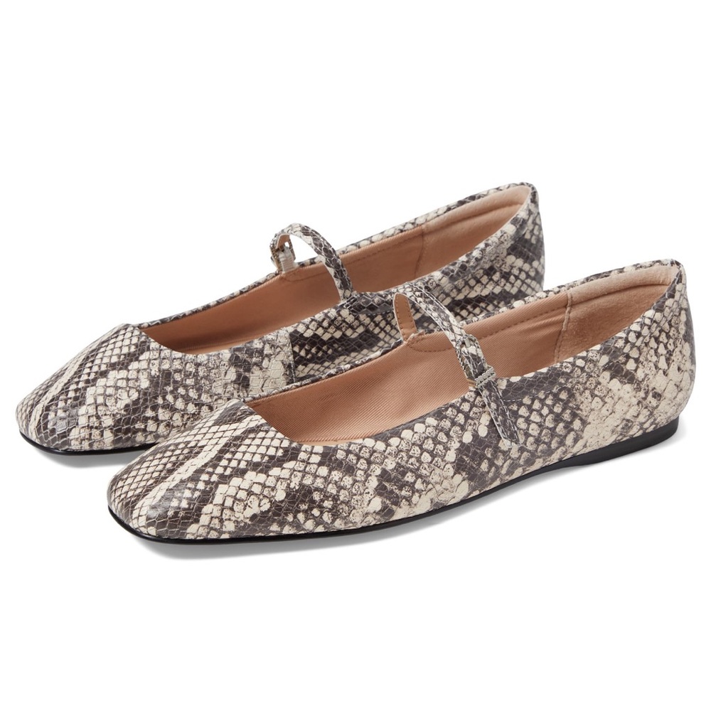 Dolce Vita Reyes Mary Jane Flats